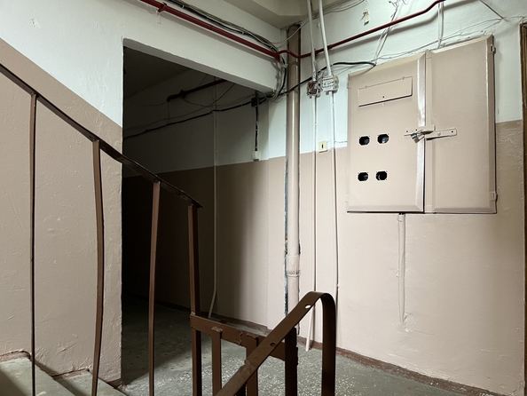 
  Продается 1-комн. квартира, 42 м², Малиновского ул, д. 76
. Фото 17.