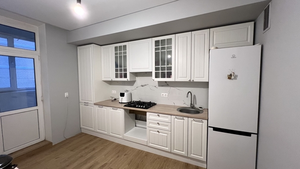 
  Продается 1-комн. квартира, 40 м², Подвойского ул, д. 41
. Фото 4.