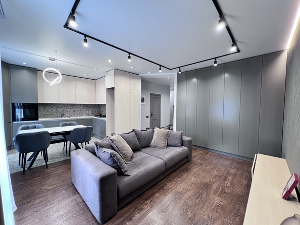 
  Продается 3-комн. квартира, 85 м², Берберовская ул, д. 8
. Фото 6.