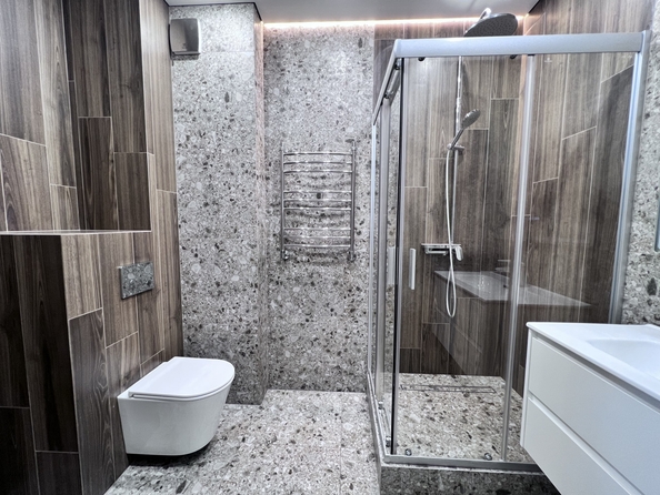 
  Продается 3-комн. квартира, 85 м², Берберовская ул, д. 8
. Фото 33.