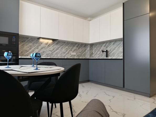 
  Продается 3-комн. квартира, 82 м², 26-я линия ул, д. 35/1
. Фото 31.