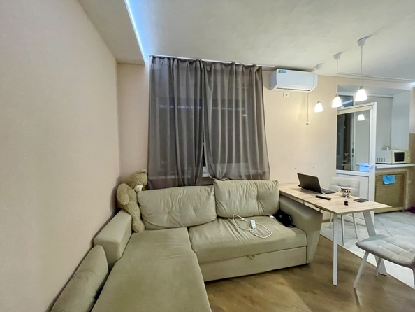
  Продается 1-комн. квартира, 35 м², Батуринская ул, д. 165
. Фото 2.