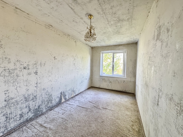 
  Продается 4-комн. квартира, 64 м², 40-летия Победы пр-кт, д. 75
. Фото 5.