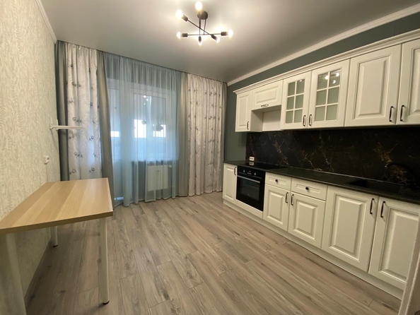 
  Продается 1-комн. квартира, 38 м², Тимофеева ул, д. 13
. Фото 1.