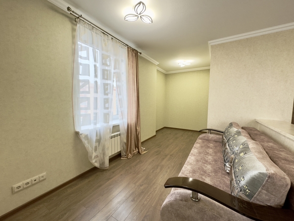 
  Продается 1-комн. квартира, 39 м², Мира ул, д. 1
. Фото 4.