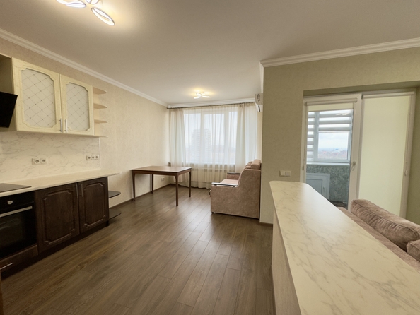 
  Продается 1-комн. квартира, 39 м², Мира ул, д. 1
. Фото 6.