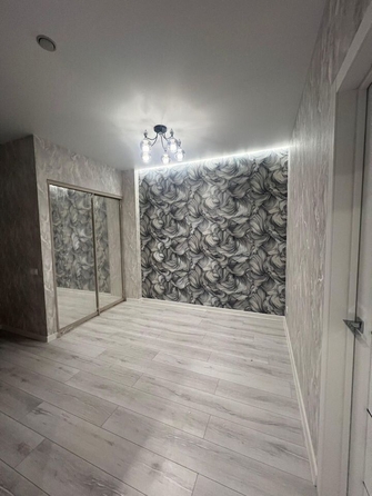 
  Продается 1-комн. квартира, 40 м², Вагулевского ул
. Фото 5.