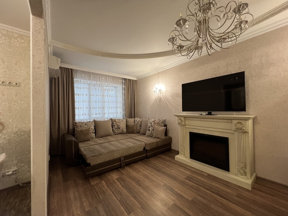 
  Продается 2-комн. квартира, 68.1 м², Платова ул, д. 6
. Фото 2.
