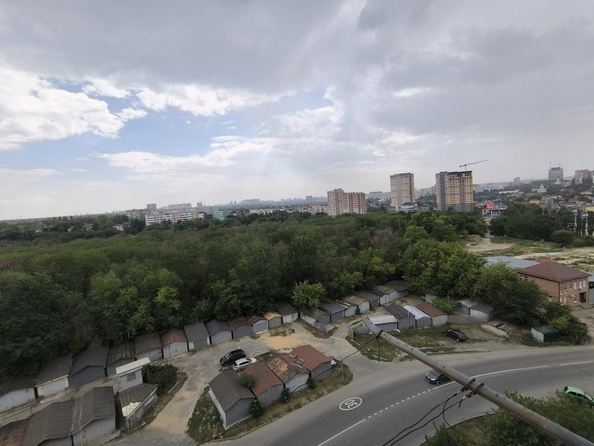 
  Продается 3-комн. квартира, 92 м², Думенко ул, д. 1
. Фото 16.