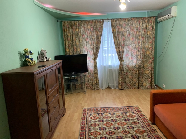 
  Сдается 2-комн. квартира, 56 м², 339-й Стрелковой Дивизии ул, д. 29
. Фото 5.