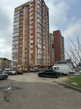 
  Продается 2-комн. квартира, 85.8 м², 2-я Краснодарская ул, д. 135
. Фото 4.