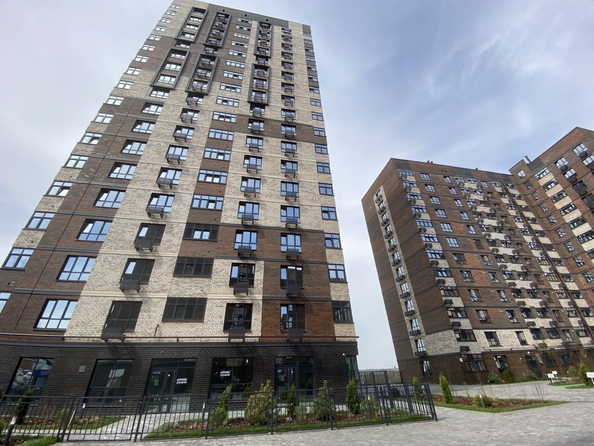 
  Продается 2-комн. квартира, 50.3 м², 40-летия Победы пр-кт, д. 111
. Фото 3.