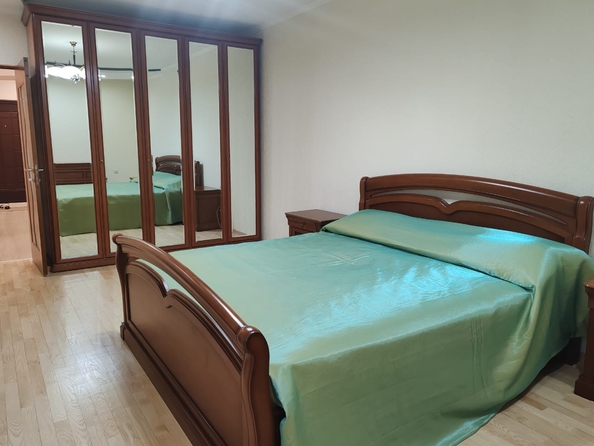 
  Продается 2-комн. квартира, 86 м², Филимоновская ул, д. 128
. Фото 15.