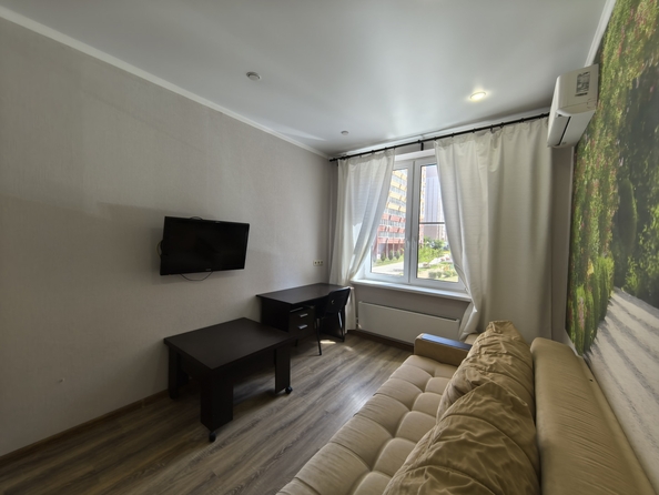 
  Продается 2-комн. квартира, 47 м², Ткачева ул, д. 20
. Фото 3.