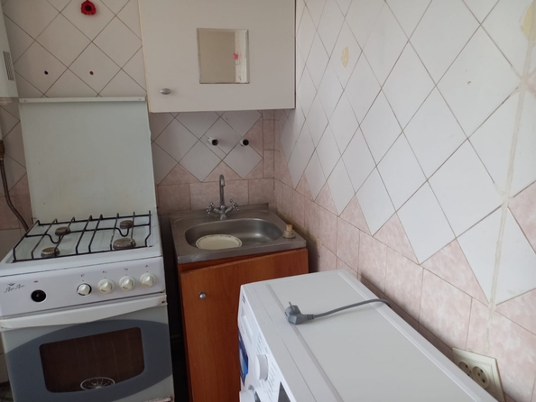 
  Сдается 1-комн. квартира, 30 м², Матросова ул, д. 37
. Фото 3.