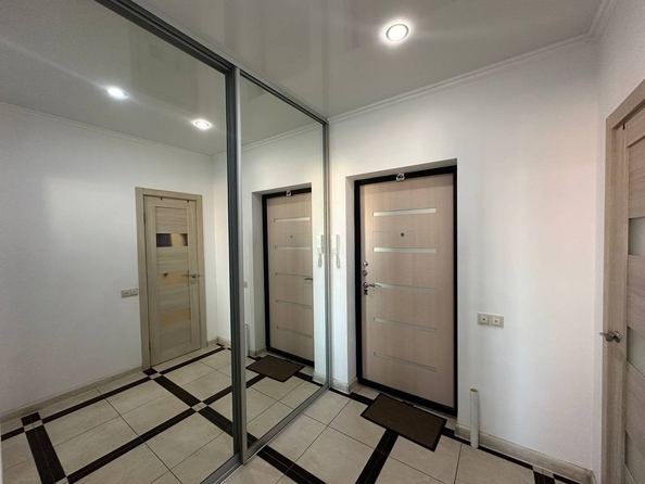 
  Продается 1-комн. квартира, 42 м², Платова б-р, д. 20/17
. Фото 4.