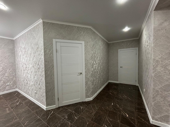 
  Продается 2-комн. квартира, 56 м², Малиновского ул, д. 18
. Фото 5.
