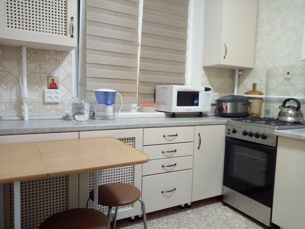 
  Продается 3-комн. квартира, 60 м², 40-летия Победы пр-кт, д. 69/1
. Фото 8.