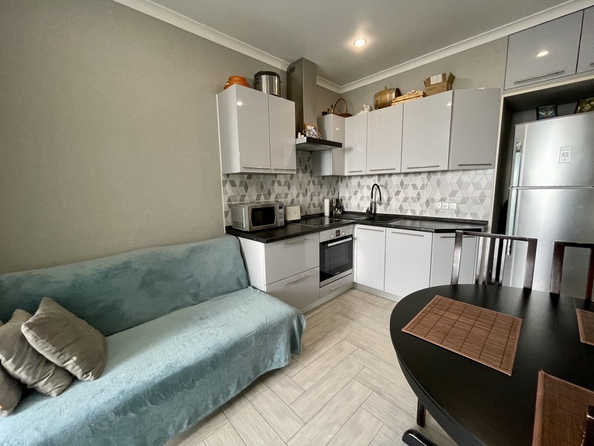 
  Продается 2-комн. квартира, 42 м², 2-я Баррикадная ул, д. 4
. Фото 1.
