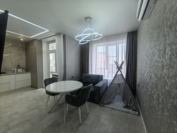 
  Продается 3-комн. квартира, 71.2 м², Берберовская ул, д. 28
. Фото 10.