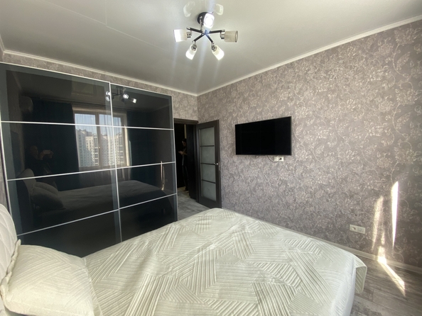 
  Продается 2-комн. квартира, 56 м², Жданова ул, д. 7
. Фото 9.