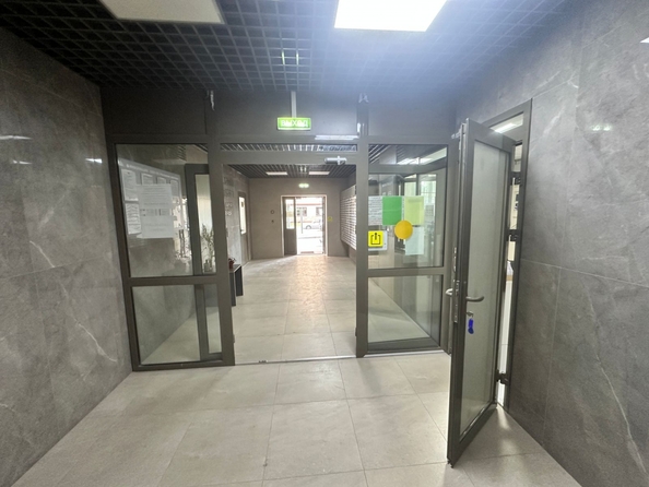 
  Продается 2-комн. квартира, 60 м², 26-я линия ул, д. 35/1
. Фото 12.