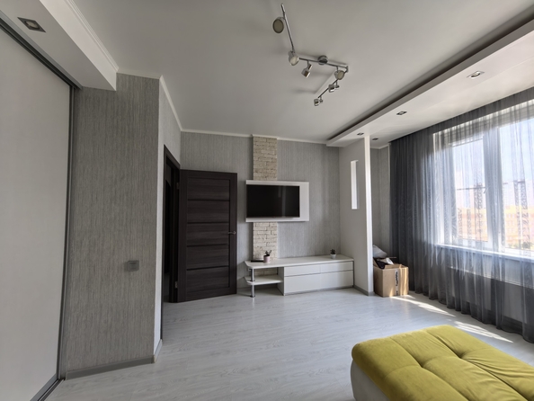 
  Продается 1-комн. квартира, 40 м², Еременко ул, д. 103
. Фото 10.