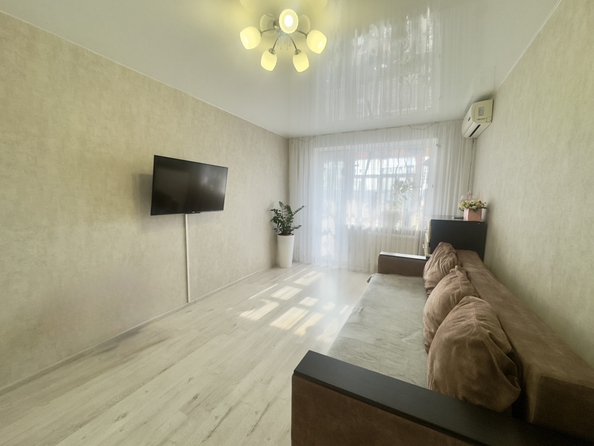 
  Продается 3-комн. квартира, 62 м², 40-летия Победы пр-кт, д. 73
. Фото 2.