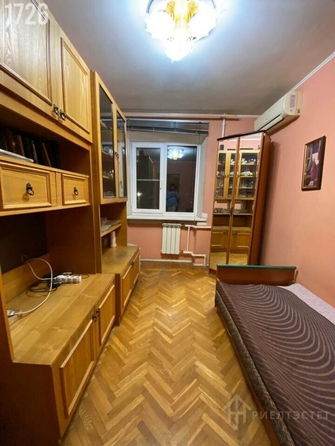 
  Продается 3-комн. квартира, 49 м², 12-го Декабря ул, д. 53
. Фото 1.