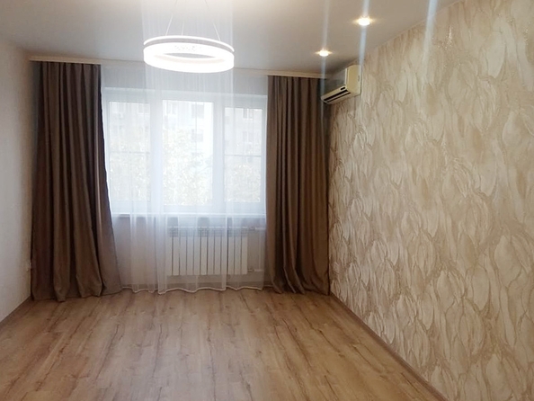 
  Продается 2-комн. квартира, 52 м², Зорге ул, д. 39/1
. Фото 6.
