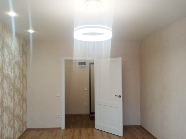 
  Продается 2-комн. квартира, 52 м², Зорге ул, д. 39/1
. Фото 7.