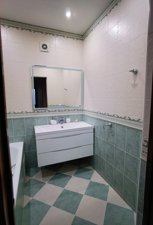 
  Продается 2-комн. квартира, 80 м², Филимоновская ул, д. 128
. Фото 7.