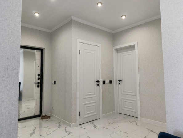 
  Продается 3-комн. квартира, 82 м², 26-я линия ул, д. 35/1
. Фото 33.