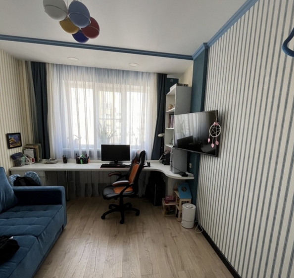 
  Продается 3-комн. квартира, 84.7 м², Жмайлова ул, д. 4е
. Фото 5.