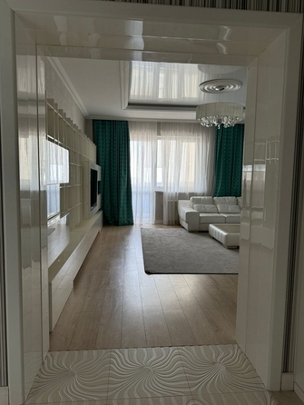 
  Продается 4-комн. квартира, 112 м², 2-я Краснодарская ул, д. 135
. Фото 3.