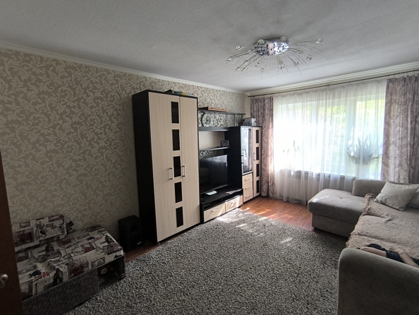 
  Продается 3-комн. квартира, 63 м², Таганрогская ул, д. 116
. Фото 1.