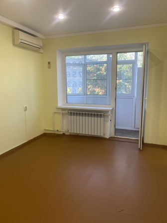 
  Продается 3-комн. квартира, 49 м², 2-я Краснодарская ул, д. 23
. Фото 4.