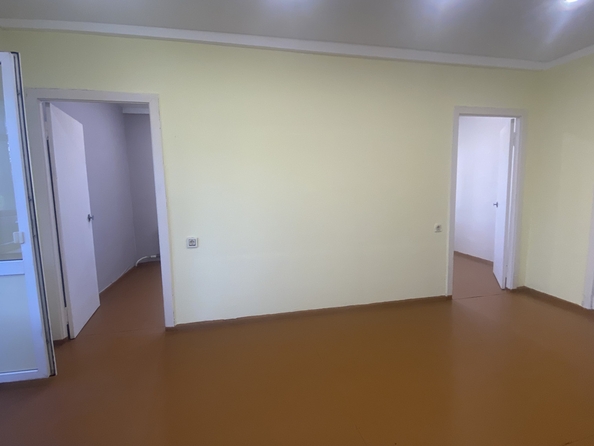 
  Продается 3-комн. квартира, 49 м², 2-я Краснодарская ул, д. 23
. Фото 5.