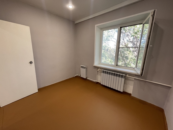 
  Продается 3-комн. квартира, 49 м², Коммунистический пр-кт, д. 23
. Фото 6.