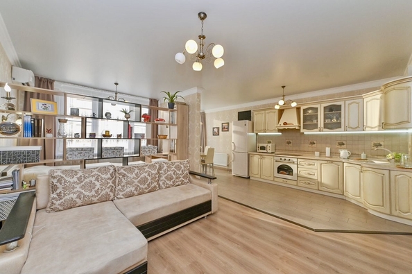 
  Продается 1-комн. квартира, 45 м², Жмайлова ул, д. 4Г
. Фото 1.