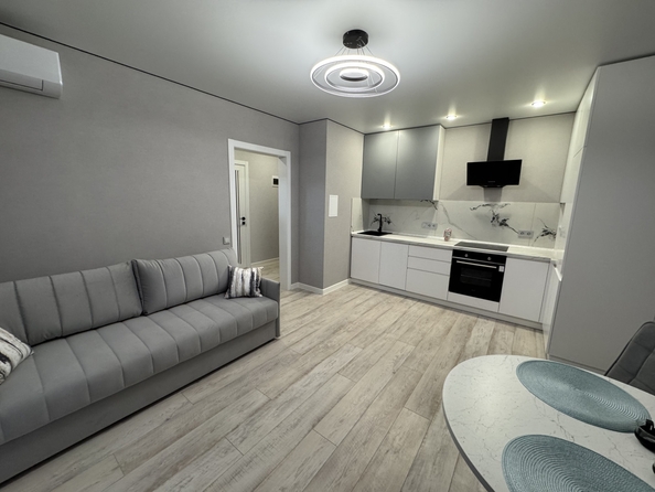
  Продается 1-комн. квартира, 40 м², Еременко ул, д. 110
. Фото 1.