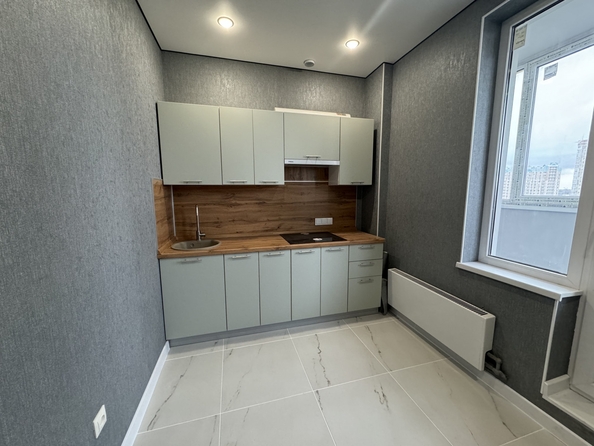 
  Продается 1-комн. квартира, 33 м², Ткачева ул, д. 15
. Фото 1.
