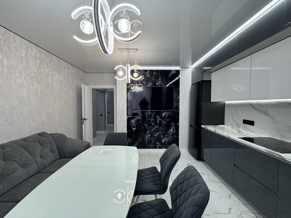 
  Продается 4-комн. квартира, 77 м², Ткачева ул, д. 21
. Фото 6.