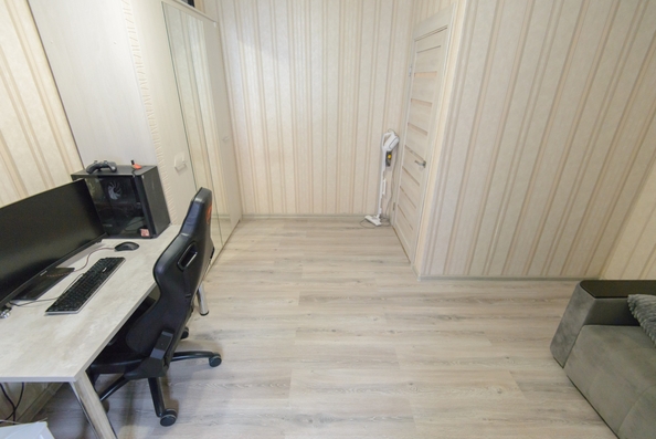 
  Продается 2-комн. квартира, 48 м², Ясный пер, д. 6
. Фото 8.