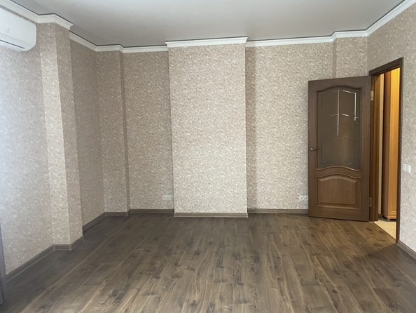 
  Продается 2-комн. квартира, 57 м², Дунаевского пер, д. 17
. Фото 10.