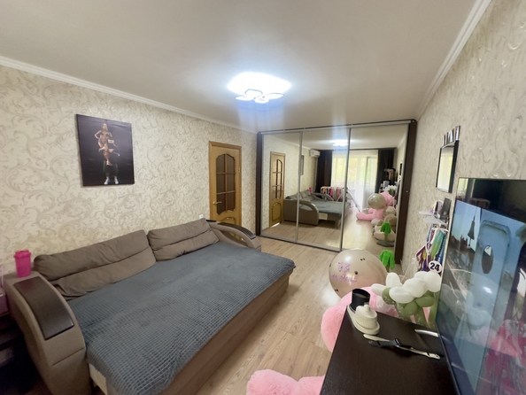 
  Продается 1-комн. квартира, 30 м², Стачки пр-кт, д. 7
. Фото 2.