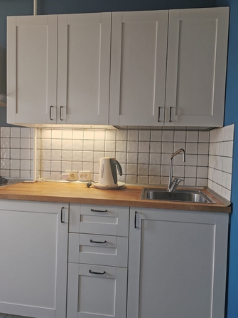 
  Продается 2-комн. квартира, 51.1 м², Комарова б-р, д. 7
. Фото 2.