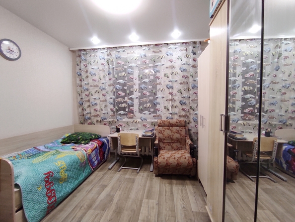 
  Продается 3-комн. квартира, 70 м², 40-летия Победы пр-кт, д. 43
. Фото 3.