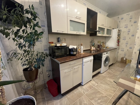 
  Продается 2-комн. квартира, 59 м², Стабильная ул, д. 11
. Фото 2.