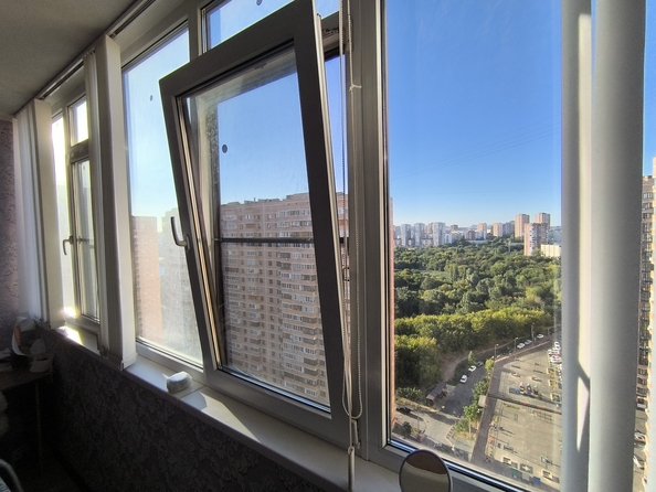 
  Продается 3-комн. квартира, 102 м², Пацаева ул, д. 16
. Фото 12.